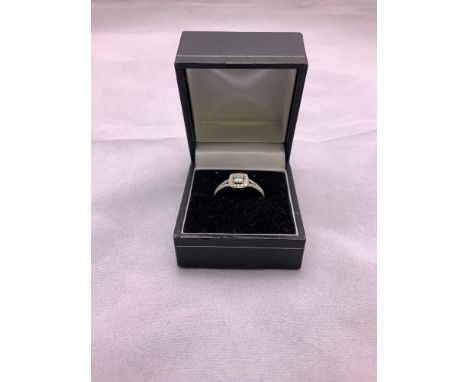 18ct White Gold and Diamond Ring -  Size M 