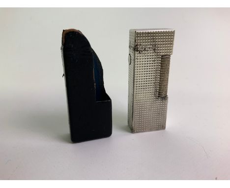 Dunhill Cigarette Lighter with Engine Turned Decoration 