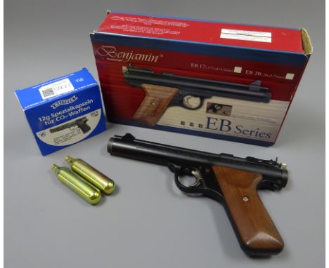 Benjamin E9A Series .177cal CO2 air pistol, with box, instructions and a box of ten Walther 12g CO2 capsules: As a post 1939 