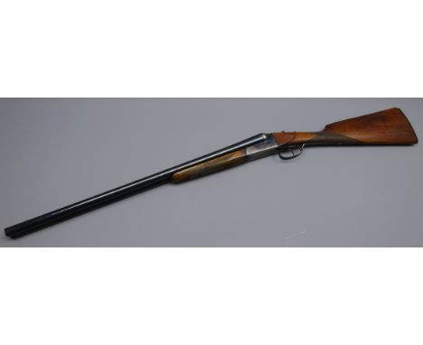 Laurona 12 bore side by side shot gun, twin trigger auto safety ejector, 66cm barrels stamped 18.5 1460 900kg F.M.No.142911, 