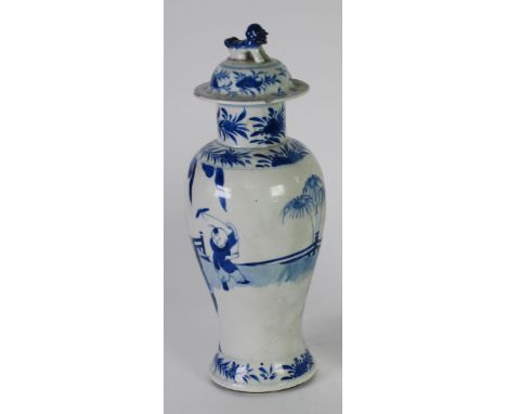 19th CENTURY CHINESE BLUE AND WHITE PORCELAIN VASE AND COVER, OF OVOID FORM with short cylindrical neck and Dog of Fo pattern