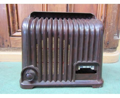 A Sobell 439 fluted brown Bakelite valve radio case housing chassis and speaker only. C.1949 