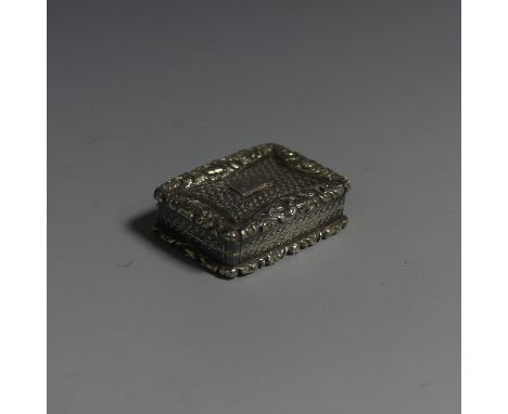 A George IV silver Vinaigrette, by&nbsp;John Bettridge, hallmarked Birmingham, 1829, of rectangular form with engine turned d