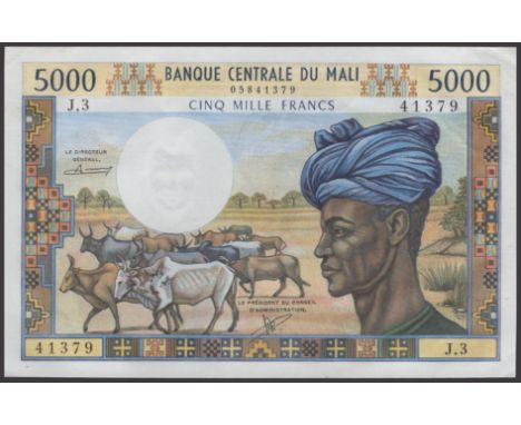 Banque Centrale du Mali, 5000 Francs, ND (1972), serial number J.3 41379, Dussine and Makalou, fresh and original paper, corn