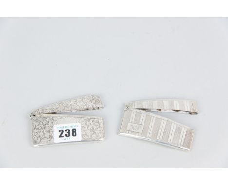 A bright cut silver visiting card case with scrolled decoration, 1.4ozs, Chester 1900 and an engine turned silver visiting ca