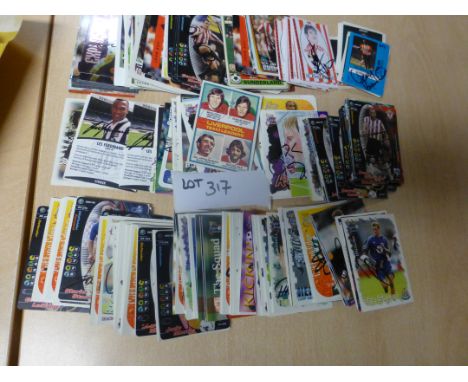 Sporting Memorabilia :Football trade cards, old/new, all signed, large lot 250-300 cards, all vgc. 