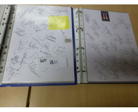 Sporting Memorabilia :Football 2 folders of signed cards/team sheets etc, many 100’s of autographs of lesser teams, large lot