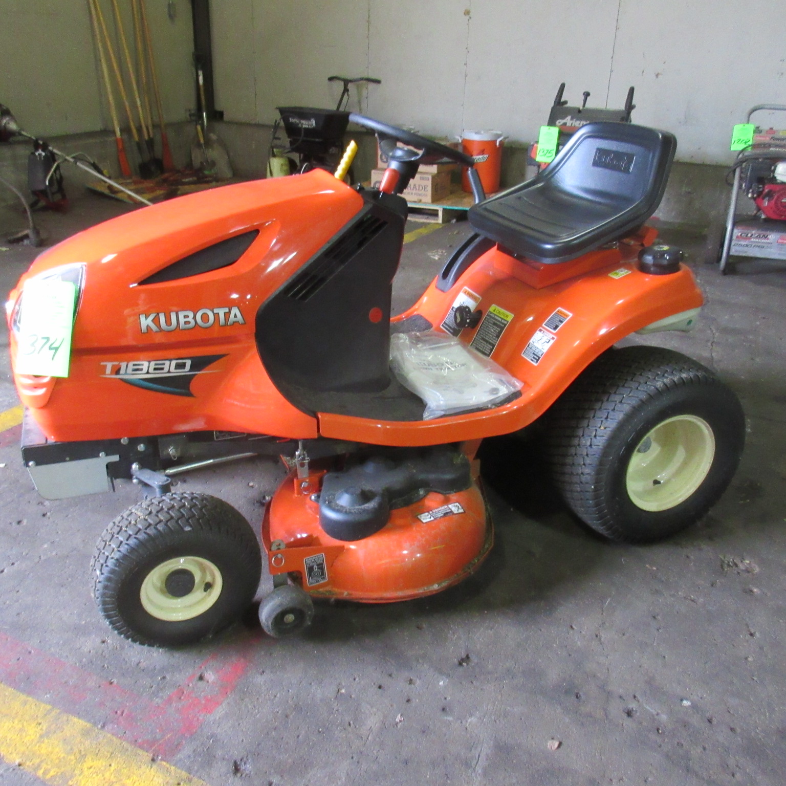 Kubota Model T1880-42 Riding Lawn Mower ; Serial Number: 21541 ; Kohler ...