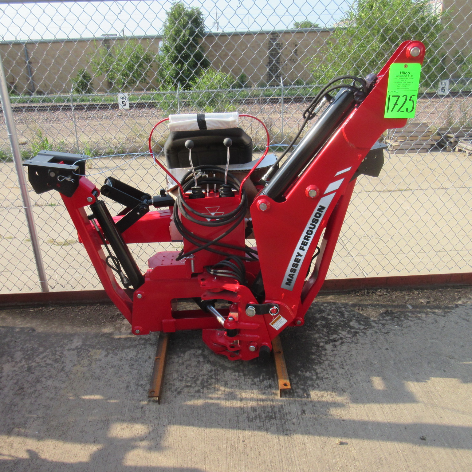 Massey Ferguson Model CB20 Hydraulic Backhoe Attachment ; Serial Number