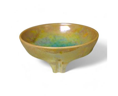 A Ruskin crystalline lustre three footed bowl, 1930s, 20cm diameter. Condition - good Good condition, no visible chips or cra