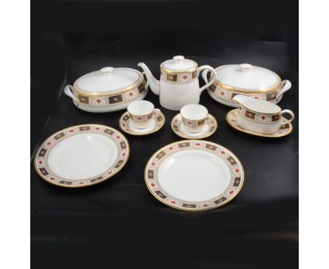 A Royal Crown Derby 'Derby Borders' pattern part dinner and coffee service, comprising lidded tureens, bowls, plates, gravy b