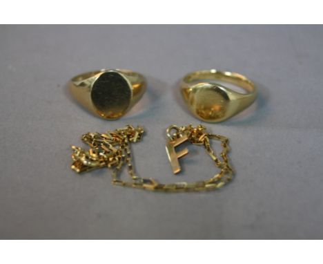 AN 18CT SIGNET RING, approximate weight 7.8 grams, ring size S, together with a 9ct signet ring, approximate weight 4.5 grams