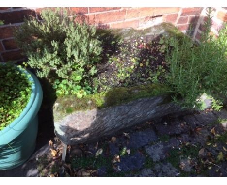 SANDSTONE TROUGH 94cm x 59cm x 31cmTHE FOLLOWING LOTS NO.957-981 ARE OFF SITE AND CAN BE VIEWED TUESDAY 3RD OCTOBER FROM 10AM