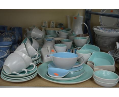 A QUANTITY OF POOLE AND HORNSEA POTTERY, including tea and coffee wares, vases, etc