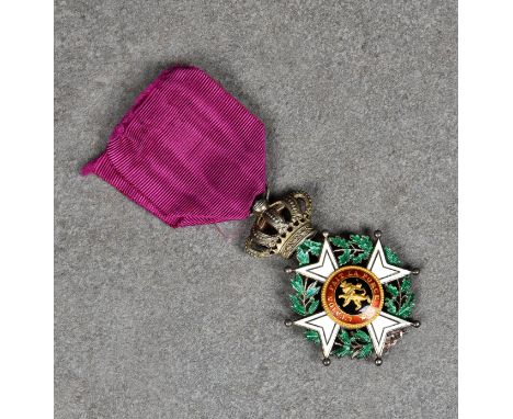 Belgian medal - Knight Order of Leopold 'L'Union Fait La Force', coloured enamel with crown above, purple ribbon.