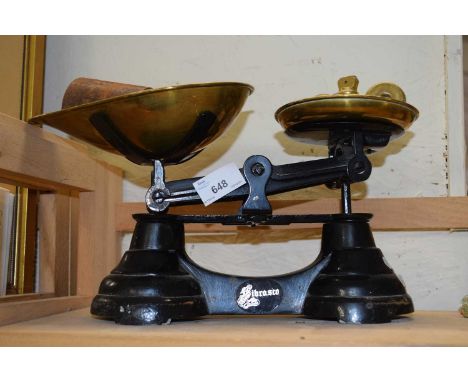 Set of kitchen scales