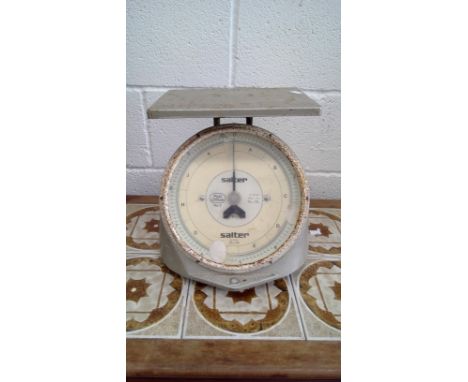 Vintage Salter Post Office No.3 scales.
