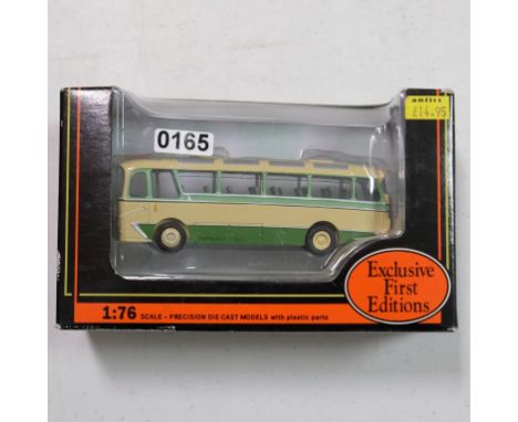 EFE Harrington Cavalier - Greenslades - Stock Code - 12114 Scale - 1:76 | Model Condition - 5/5 | Box Condition - 3/5 | Mirro