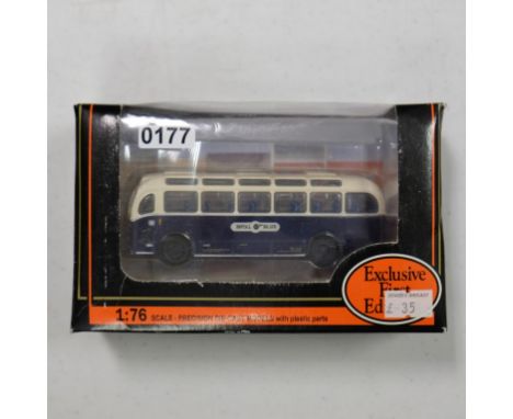 EFE Bristol MW Coach - Royal Blue - Stock Code - 16203 Scale - 1:76 | Model Condition - 5/5 | Box Condition - 3/5 | Mirrors -