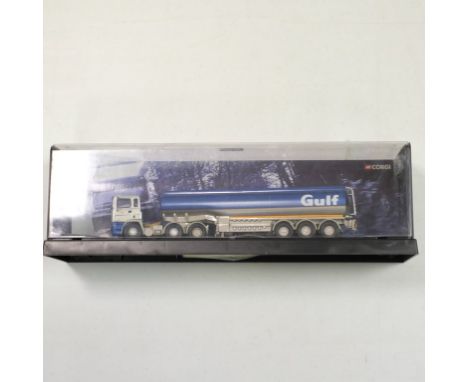 Corgi ERF Tanker - Gulf Oil - In Display Case - Stock Code - 75101 Scale - 1:50 | Model Condition - 5/5 | Box Condition - 3/5