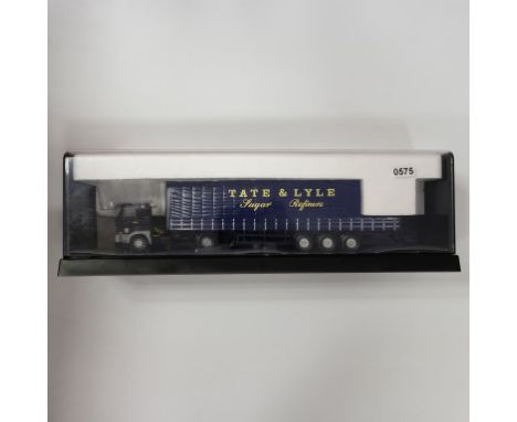 Corgi Tate & Lyle Leyland DAF Curtainside Trailer In Display Case - Stock Code - 75402 Scale - 1:50 | Model Condition - 5/5 |