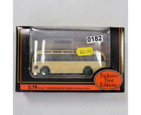 EFE Bristol MW Coach - Lincolnshire - Stock Code - 16206 Scale - 1:76 | Model Condition - 5/5 | Box Condition - 3/5 | Mirrors