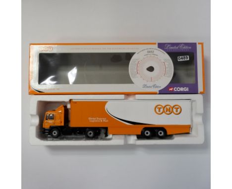 Corgi TNT M.A.N Box Trailer - Stock Code - 75701 Scale - 1:50 | Model Condition - 5/5 | Box Condition - 5/5 | Mirrors - Yes |