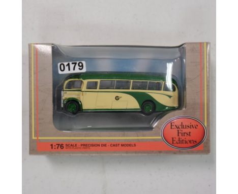 EFE AEC Duple Coach - Southern National - Stock Code - 25304 Scale - 1:76 | Model Condition - 5/5 | Box Condition - 4/5 | Mir