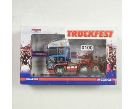 Corgi Truckfest DAF XF Space Cab - Robert Laidlaw - Stock Code - CC13220 Scale - 1:50 | Model Condition - 5/5 | Box Condition