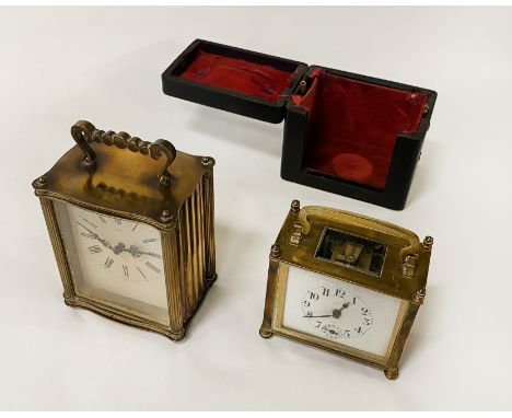 SMITH 8 DAY BRASS CARRIAGE CLOCK WITH A MANE JERSEY MANTLE CLOCK