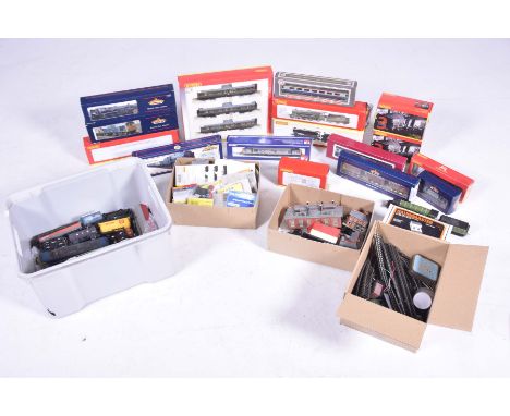 A quantity of '00' gauge railway items by various makersIncluding Hornby R2360 BR 4-6-0 class 5MT locomotive weathered, 44762