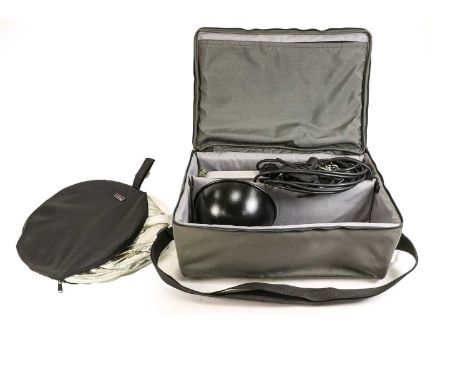Art 144 and Art 52; together with various lighting equipment: Wafer diffuser, Bowens lamp and Red Wing deflection panel