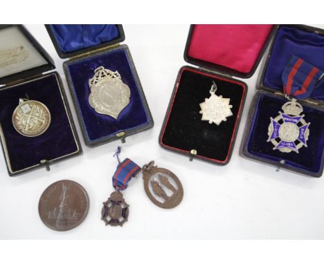 CASED SHOOTING MEDALS etc. A cased silver medal with London Miniature Rifle Clubs obverse, Competition for the Jaeger Challen