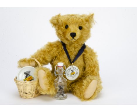 A Steiff limited edition 1997 Picnic Bear, Gold Blond 34, 6435 for the year, in original box with certificate