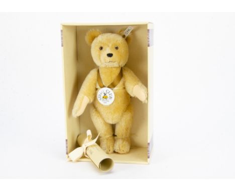 A Steiff Club Edition 1995/96 Baby Bear 1946,  Blonde 35, 513 for the year, in original box with certificate