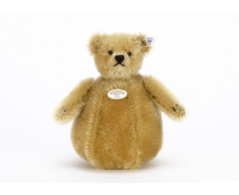 A Steiff limited edition Rolly Polly bear 1909,  1765 of 3000, in original box with certificate
