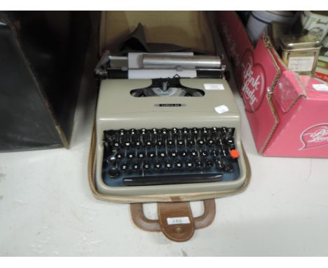 A Lettera 22 typewriter 