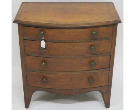 A Georgian mahogany dwarf bow front chest with four graduated drawers on bracket feet, 67cm high x 64cm wide x 40cm deep Cond