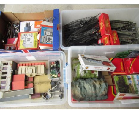Large collection of Hornby and other OO gauge accessories incl. R.190 &amp; 920 Controllers, boxed and other buildings, tunne