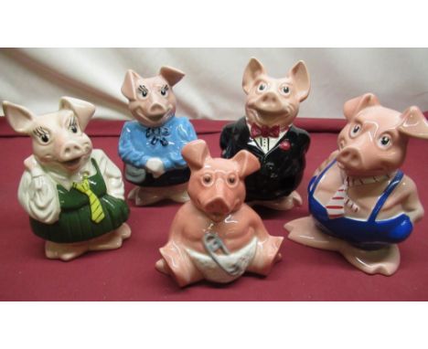 Set of five Wade Natwest pigs, Sir Nathanial Westminster (Father), Lady Hillary (Mother), Maxwell (Boy), Annabelle (Girl) and