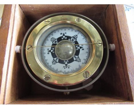 Mid C20th Chinese/Hong Kong brass ships gimbal compass set in wooden box, W16cm 