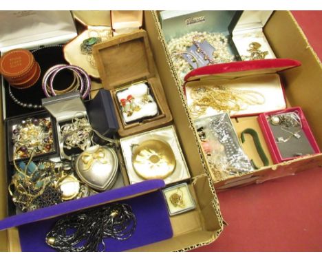 Large collection of costume jewellery incl. faux pearls, compact, various necklaces, beads bangles Gents cuff links etc (2 bo