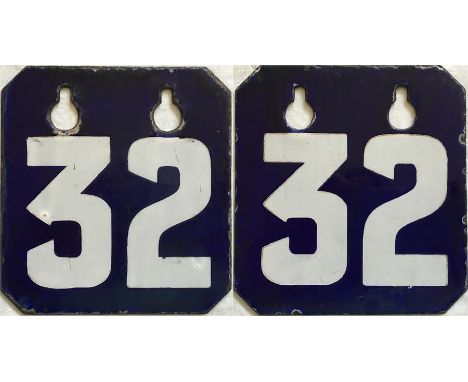 LCC/London Transport tramways enamel RUNNING NUMBER PLATE '32' as carried on the side of trams 1930s-1952 to indicate the run