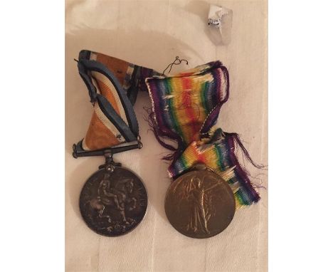 Pair WW1 medals 217985 Private R Picken labour corps