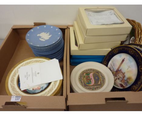 Set of eight Royal Worcester 'The John James Audubon Birds of America' collector's plates, six limited edition Coalport 'Nati
