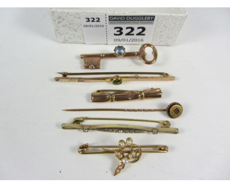 Peridot bar brooch stamped 9ct, seed pearl bar brooch etc (6)