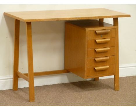 1950s vintage retro light oak desk fitted with five correspondence drawers, possibly by Gordon Russell, W100cm, H69cm, D45cm