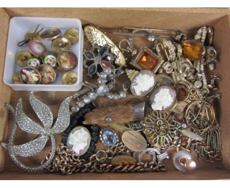 Victorian and later costume jewellery citrine fobs, Art Nouveau enamel buttons etc in one box