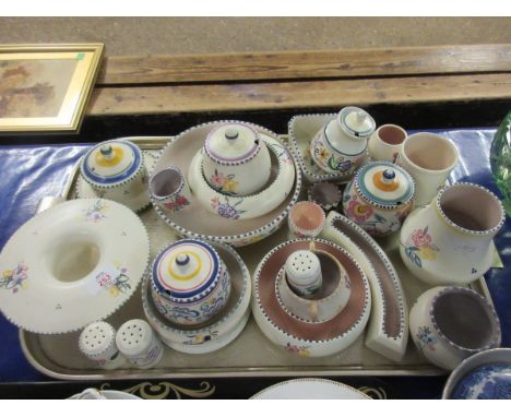 LARGE QUANTITY OF POOLE POTTERY TO INCLUDE 5 LIDDED PRESERVE JARS, CIRCULAR FLORAL VASES, BULBOUS VASES, PART CRUET SETS ETC 