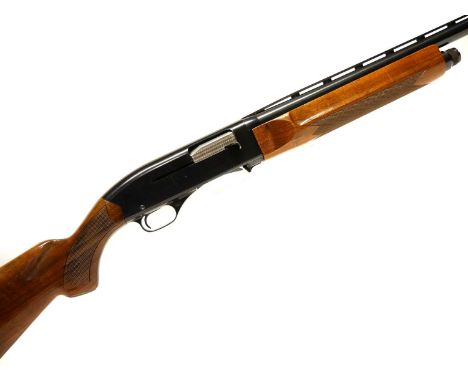 Winchester Model 1400 MKII 12 bore semi auto shotgun, 28 inch multi choke barrel (only one tube present) serial number N80384